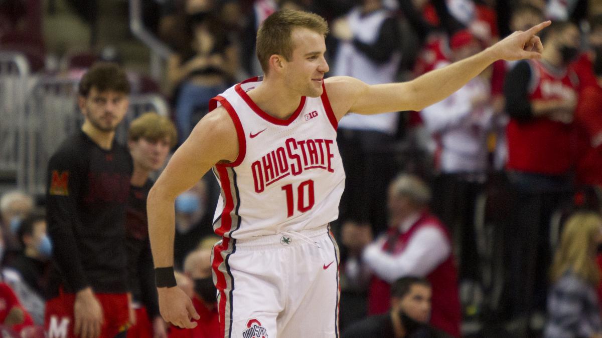 24. Justin Ahrens